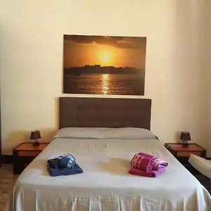 https://kalsa-apartment.palermohotels.org
